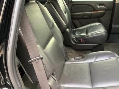 2011 Chevrolet Tahoe LTZ   - Photo 29 - Crest Hill, IL 60403