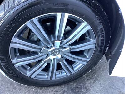 2017 Lexus LX - Photo 52 - Crest Hill, IL 60403