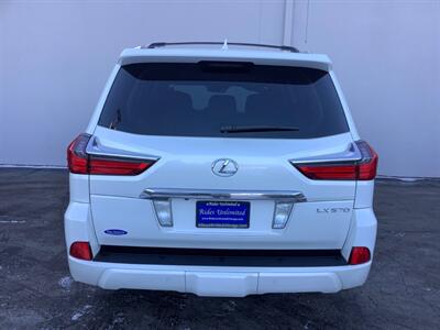 2017 Lexus LX - Photo 6 - Crest Hill, IL 60403