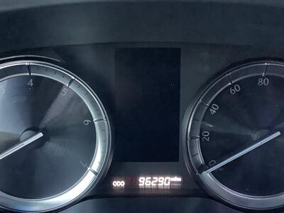 2017 Lexus LX - Photo 23 - Crest Hill, IL 60403