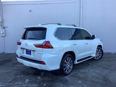 2017 Lexus LX - Photo 8 - Crest Hill, IL 60403