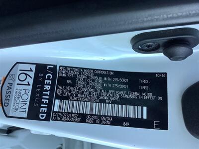 2017 Lexus LX - Photo 26 - Crest Hill, IL 60403