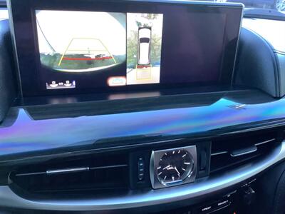 2017 Lexus LX - Photo 13 - Crest Hill, IL 60403