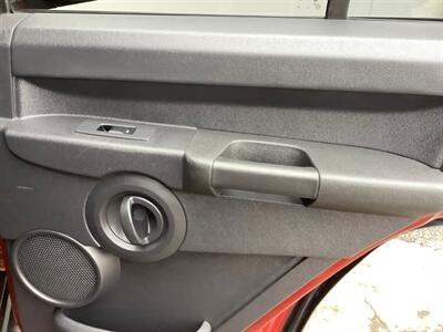 2008 Jeep Commander Sport   - Photo 31 - Crest Hill, IL 60403