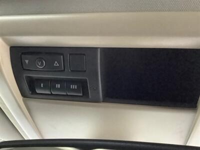 2008 Jeep Commander Sport   - Photo 37 - Crest Hill, IL 60403