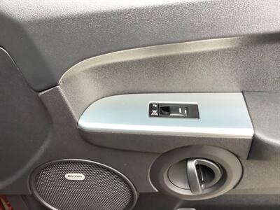 2008 Jeep Commander Sport   - Photo 26 - Crest Hill, IL 60403