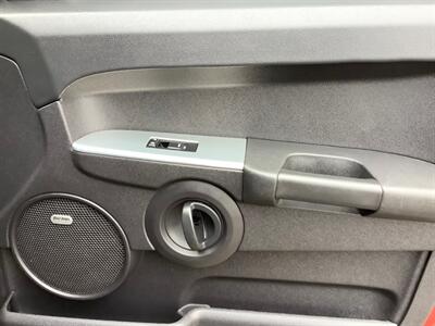 2008 Jeep Commander Sport   - Photo 27 - Crest Hill, IL 60403