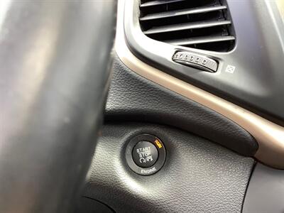 2015 Jeep Cherokee Altitude   - Photo 20 - Crest Hill, IL 60403