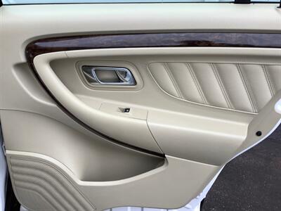 2013 Ford Taurus Limited   - Photo 37 - Crest Hill, IL 60403