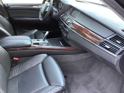 2010 BMW X5 xDrive35d   - Photo 40 - Crest Hill, IL 60403