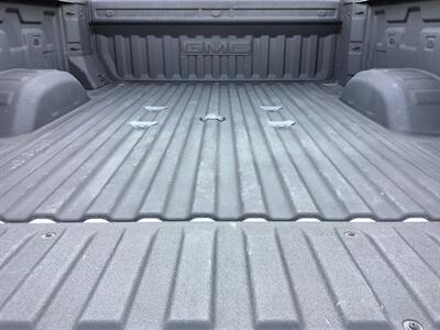 2026 GMC Sierra 2500HD AT4  OVER 90K WINDOW STICKER! - Photo 100 - Crest Hill, IL 60403