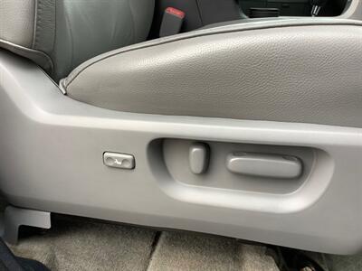 2008 Toyota Sequoia SR5   - Photo 31 - Crest Hill, IL 60403