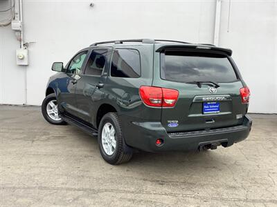 2008 Toyota Sequoia SR5   - Photo 4 - Crest Hill, IL 60403
