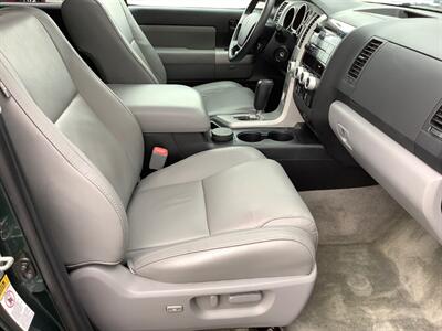 2008 Toyota Sequoia SR5   - Photo 30 - Crest Hill, IL 60403