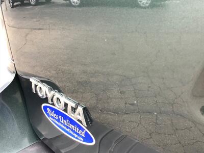 2008 Toyota Sequoia SR5   - Photo 39 - Crest Hill, IL 60403