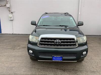 2008 Toyota Sequoia SR5   - Photo 11 - Crest Hill, IL 60403