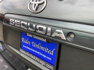 2008 Toyota Sequoia SR5   - Photo 40 - Crest Hill, IL 60403