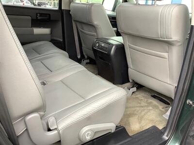 2008 Toyota Sequoia SR5   - Photo 26 - Crest Hill, IL 60403