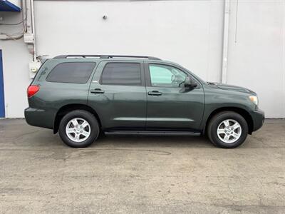 2008 Toyota Sequoia SR5   - Photo 8 - Crest Hill, IL 60403