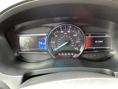 2017 Ford Explorer Limited - Photo 16 - Crest Hill, IL 60403