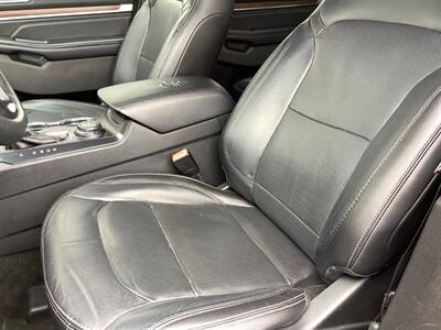 2017 Ford Explorer Limited - Photo 17 - Crest Hill, IL 60403