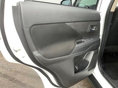 2016 Mitsubishi Outlander SE   - Photo 20 - Crest Hill, IL 60403