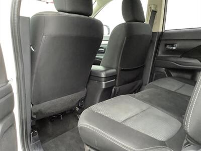 2016 Mitsubishi Outlander SE   - Photo 21 - Crest Hill, IL 60403