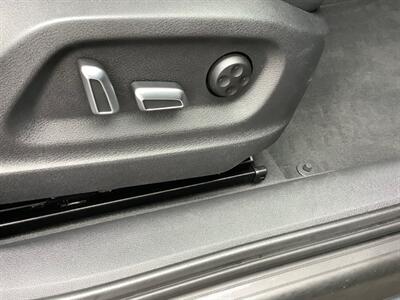 2017 Audi Q3 2.0T quattro Premium - Photo 33 - Crest Hill, IL 60403
