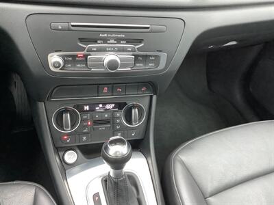 2017 Audi Q3 2.0T quattro Premium - Photo 18 - Crest Hill, IL 60403