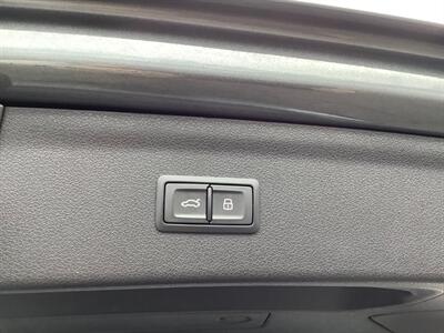 2017 Audi Q3 2.0T quattro Premium - Photo 39 - Crest Hill, IL 60403