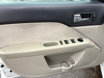 2008 Mercury Milan I-4   - Photo 9 - Crest Hill, IL 60403