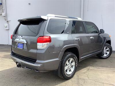 2010 Toyota 4Runner SR5   - Photo 7 - Crest Hill, IL 60403