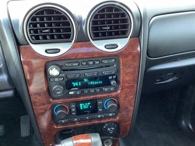 2005 GMC Envoy SLT   - Photo 17 - Crest Hill, IL 60403