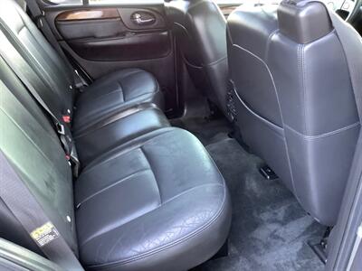 2005 GMC Envoy SLT   - Photo 24 - Crest Hill, IL 60403