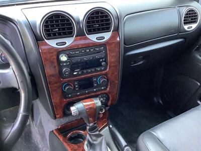 2005 GMC Envoy SLT   - Photo 14 - Crest Hill, IL 60403