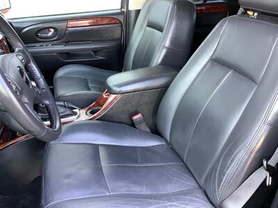 2005 GMC Envoy SLT   - Photo 19 - Crest Hill, IL 60403
