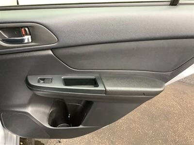 2014 Subaru Impreza 2.0i Sport Premium - Photo 23 - Crest Hill, IL 60403