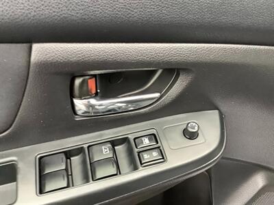 2014 Subaru Impreza 2.0i Sport Premium - Photo 11 - Crest Hill, IL 60403