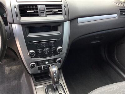 2010 Ford Fusion SE   - Photo 14 - Crest Hill, IL 60403