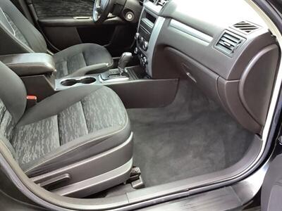 2010 Ford Fusion SE   - Photo 27 - Crest Hill, IL 60403