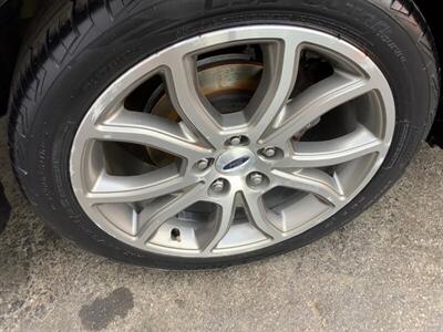 2010 Ford Fusion SE   - Photo 37 - Crest Hill, IL 60403