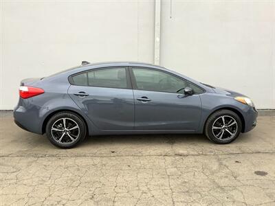 2014 Kia Forte LX   - Photo 4 - Crest Hill, IL 60403