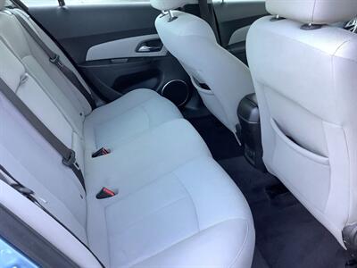 2011 Chevrolet Cruze LT   - Photo 24 - Crest Hill, IL 60403