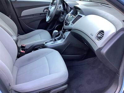 2011 Chevrolet Cruze LT   - Photo 27 - Crest Hill, IL 60403