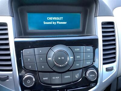 2011 Chevrolet Cruze LT   - Photo 16 - Crest Hill, IL 60403