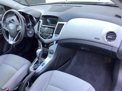 2011 Chevrolet Cruze LT   - Photo 28 - Crest Hill, IL 60403