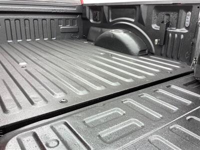 2016 Ford F-150 xlt - Photo 16 - Crest Hill, IL 60403