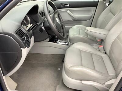 2004 Volkswagen Jetta GLS   - Photo 12 - Crest Hill, IL 60403