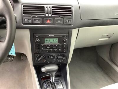 2004 Volkswagen Jetta GLS   - Photo 14 - Crest Hill, IL 60403