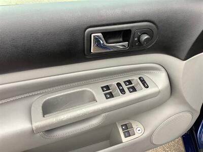 2004 Volkswagen Jetta GLS   - Photo 11 - Crest Hill, IL 60403